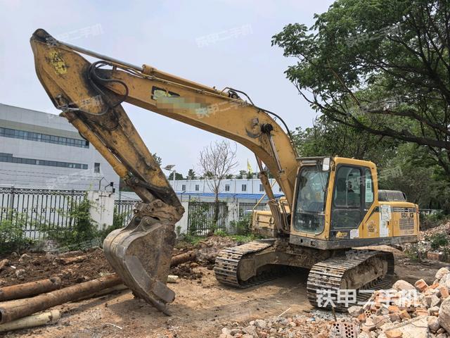 山東臨工E6205F挖掘機