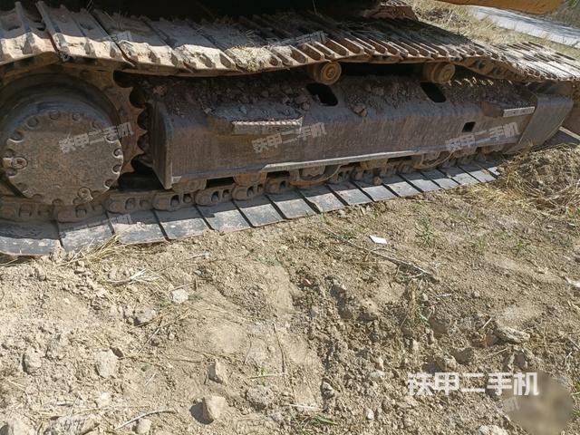 單側履帶整體(整機外觀) 單側履帶整體(整機外觀)