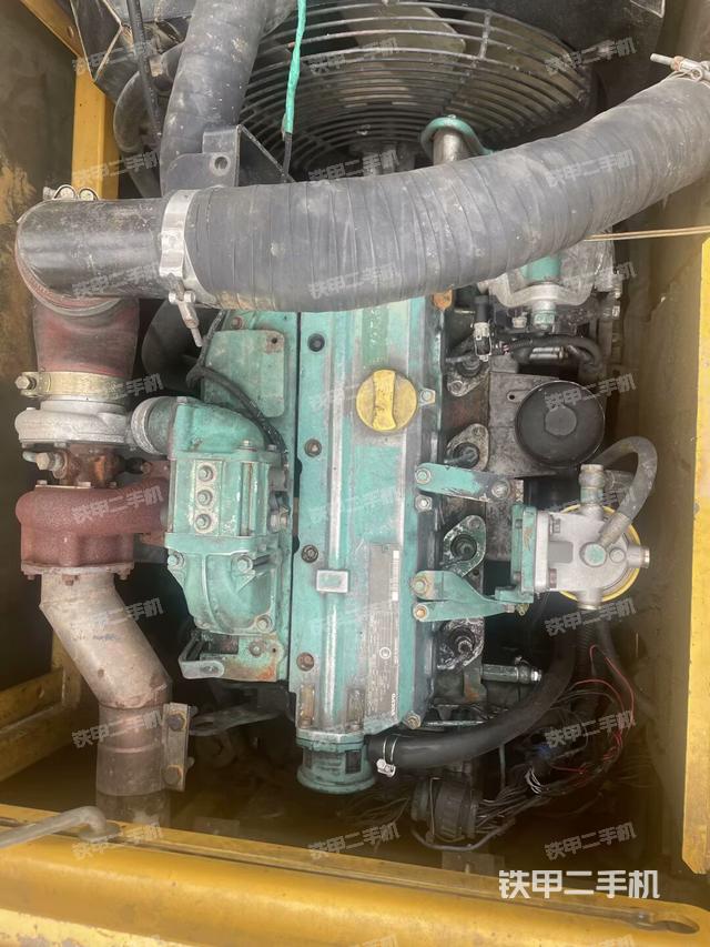 發(fā)動機整體俯視（整機外觀）