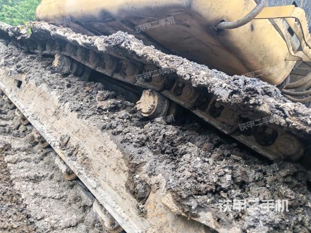 左侧行走马达盖板（行走机构）