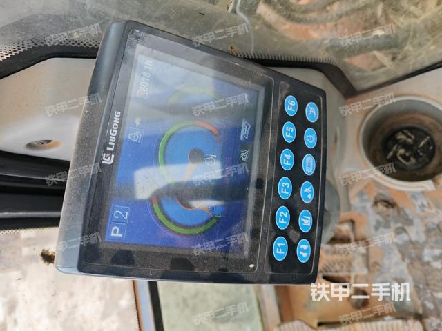 顯示屏?(駕駛室部分) 顯示屏?(駕駛室部分)