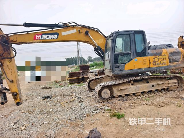 徐工XE215DA挖掘機(jī)