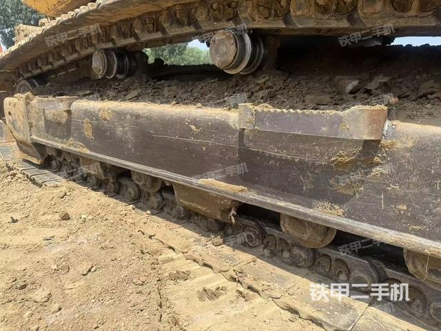 單側(cè)履帶整體（整機外觀）