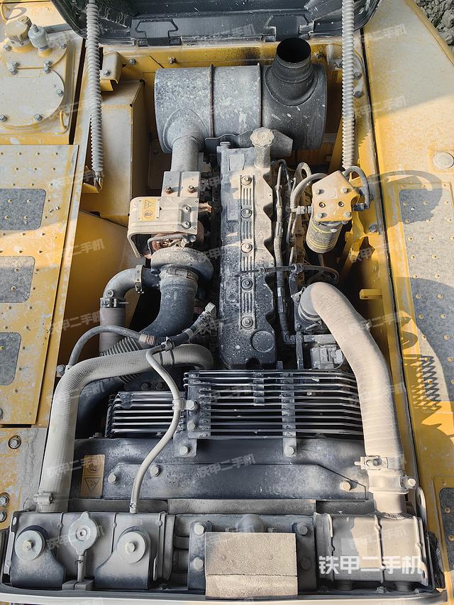 发动机整体俯视（整机外观）