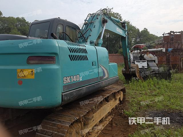 整機(jī)右后45°(整機(jī)外觀) 整機(jī)右后45°(整機(jī)外觀)