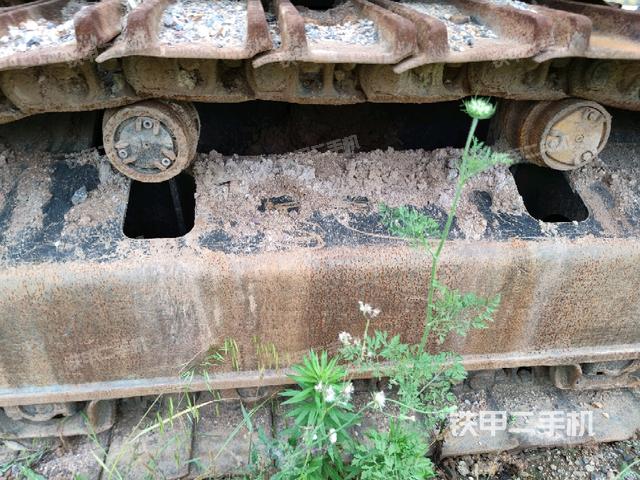 左側(cè)行走馬達(dá)蓋板(行走機(jī)構(gòu)) 左側(cè)行走馬達(dá)蓋板(行走機(jī)構(gòu))