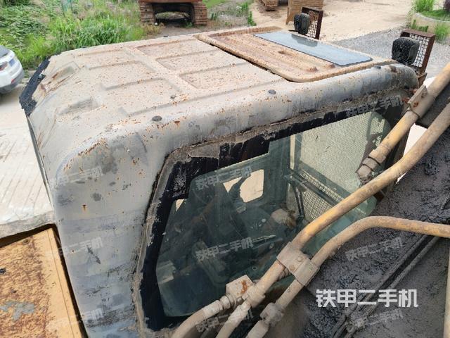 駕駛室頂部俯視(上車部件) 駕駛室頂部俯視(上車部件)