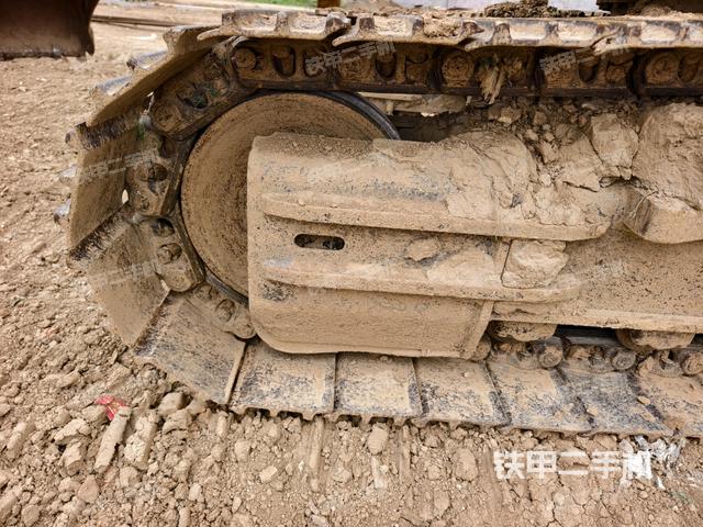 左驅(qū)動(dòng)輪(行走機(jī)構(gòu)) 左驅(qū)動(dòng)輪(行走機(jī)構(gòu))