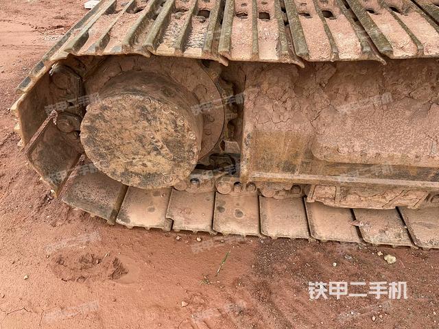 左驅(qū)動(dòng)輪(行走機(jī)構(gòu)) 左驅(qū)動(dòng)輪(行走機(jī)構(gòu))