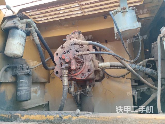 液壓泵室(大件艙室) 液壓泵室(大件艙室)