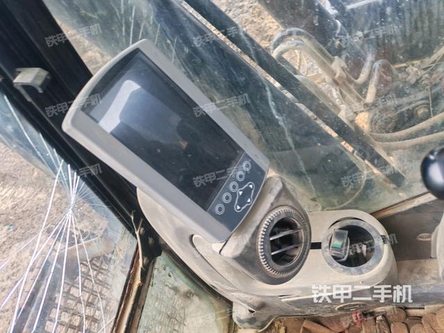 显示屏 （驾驶室部分）