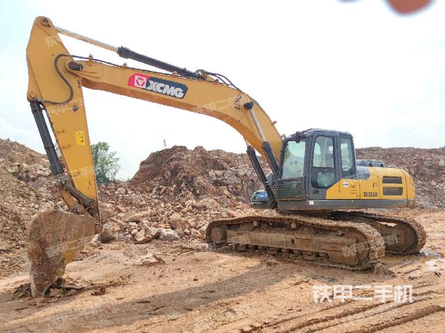 徐工XE305D挖掘機
