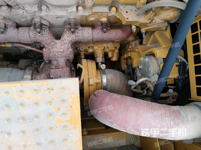 增壓器特寫(xiě)(上車部件) 增壓器特寫(xiě)(上車部件)