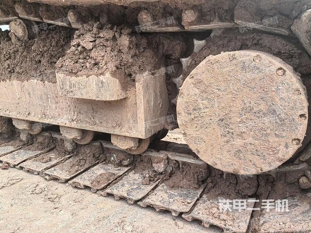 单侧履带整体（整机外观）