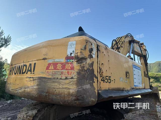 整機右后45°(整機外觀) 整機右后45°(整機外觀)