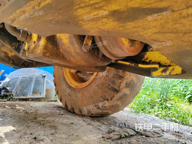 后驱动桥(液压/传动系统) 后驱动桥(液压/传动系统)