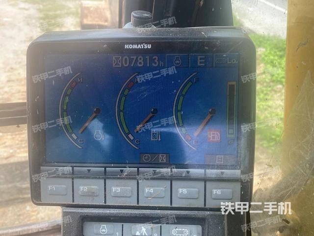 頂棚整體（駕駛室部分）