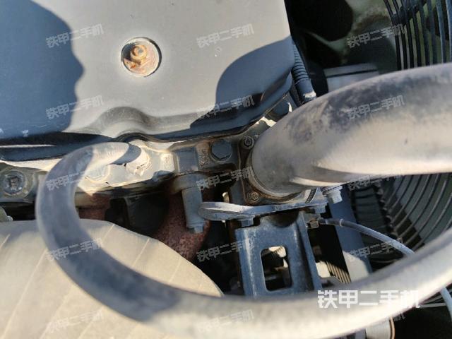 氣門室蓋螺絲特寫(上車部件) 氣門室蓋螺絲特寫(上車部件)