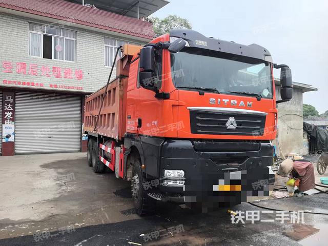 整机右侧(设备外观及核心部件) 整机右侧(设备外观及核心部件)