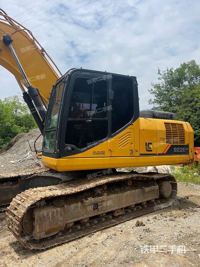 驾驶室整体（整机外观）