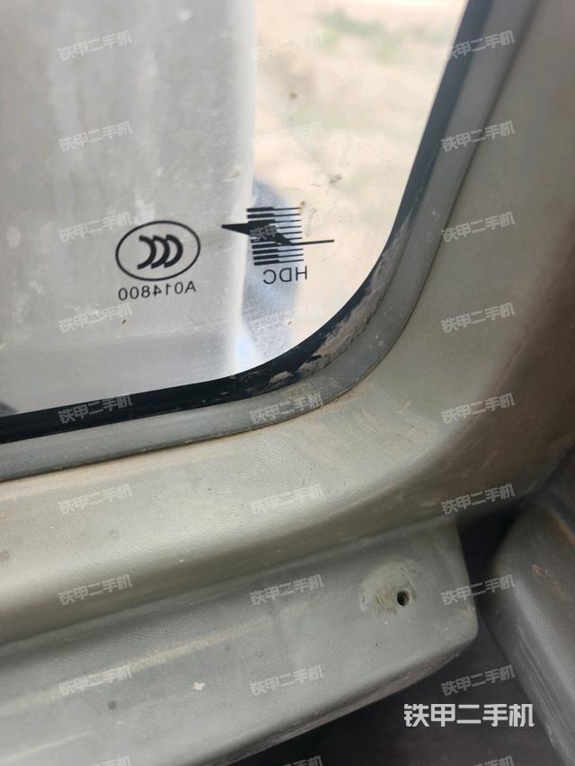 后窗玻璃角標(biāo)（駕駛室部分）