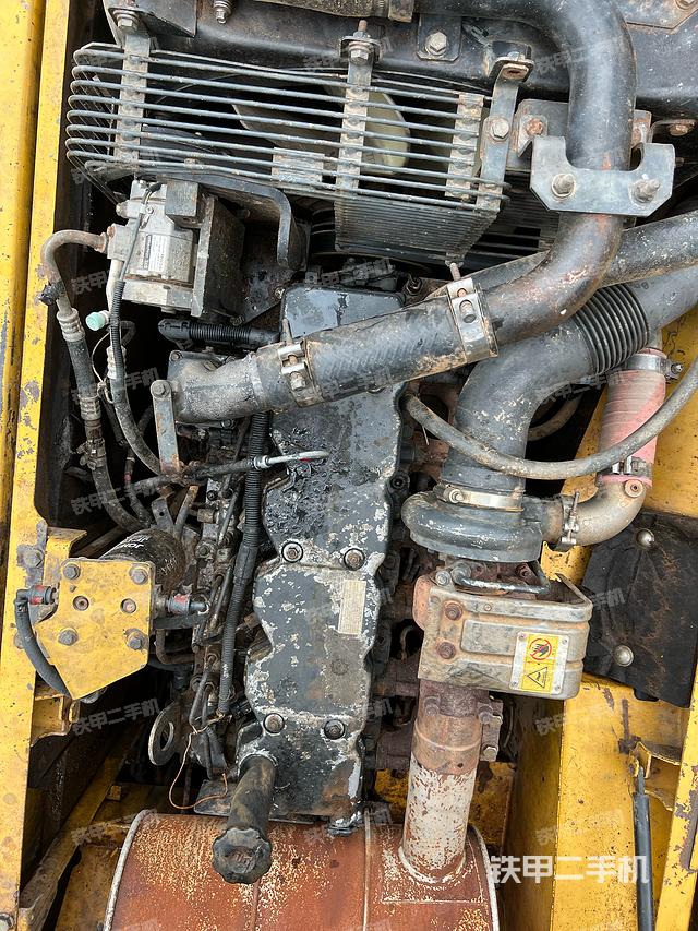 发动机整体俯视（整机外观）