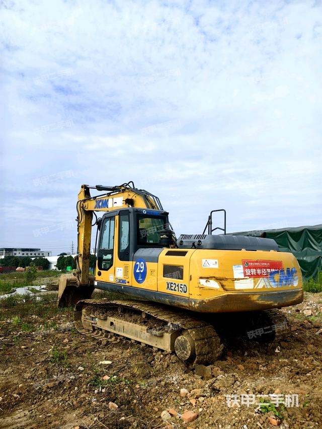 右后45(整機(jī)外觀) 右后45(整機(jī)外觀)