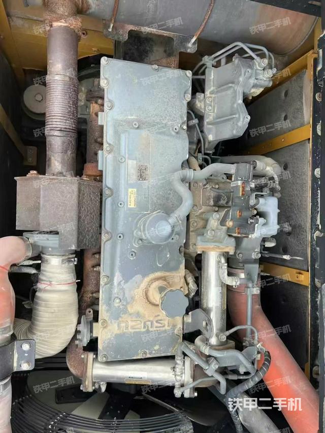 發(fā)動(dòng)機(jī)整體俯視(整機(jī)外觀) 發(fā)動(dòng)機(jī)整體俯視(整機(jī)外觀)