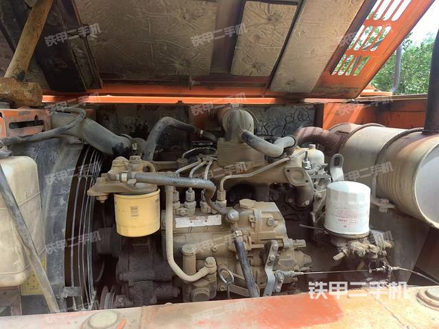 发动机整体俯视(整机外观) 发动机整体俯视(整机外观)