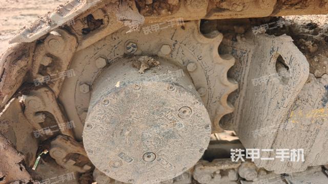 右驅(qū)動(dòng)輪(行走機(jī)構(gòu)) 右驅(qū)動(dòng)輪(行走機(jī)構(gòu))