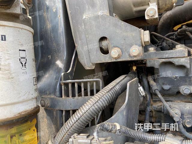 小松PC60-8挖掘机的设备实拍-第33张实拍照片