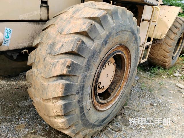左前輪(行走機(jī)構(gòu)) 左前輪(行走機(jī)構(gòu))