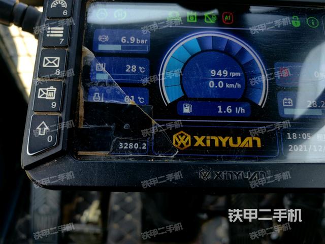 顯示屏?(駕駛室部分) 顯示屏?(駕駛室部分)