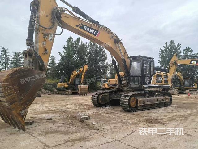 三一重工SY475H挖掘機(jī)