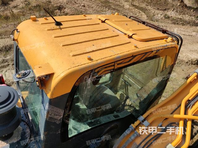 駕駛室頂部俯視(上車部件) 駕駛室頂部俯視(上車部件)