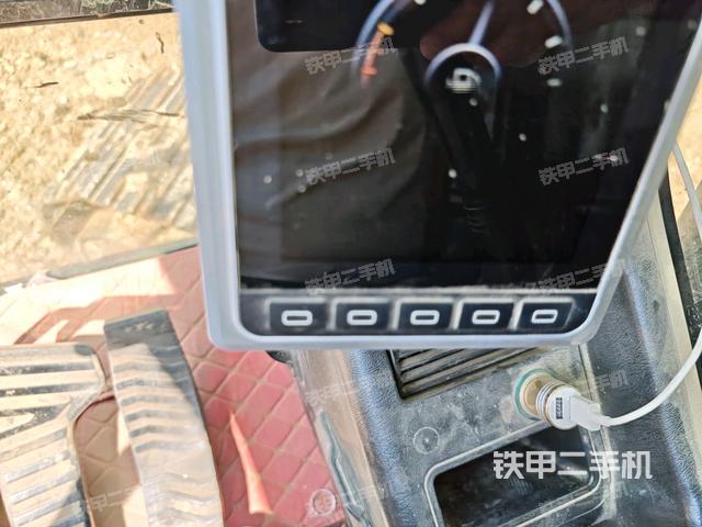 小時(shí)表(駕駛室部分) 小時(shí)表(駕駛室部分)
