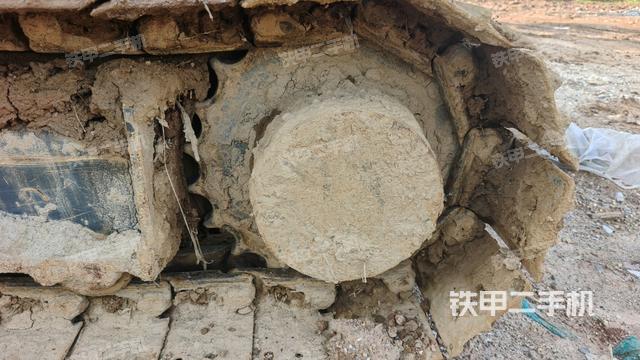 右驅(qū)動(dòng)輪(行走機(jī)構(gòu)) 右驅(qū)動(dòng)輪(行走機(jī)構(gòu))
