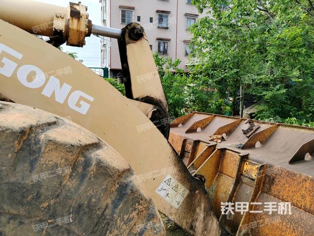 鏟斗后45°(工作裝置) 鏟斗后45°(工作裝置)