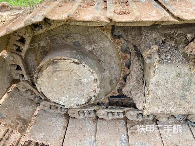 右側行走馬達蓋板（行走機構）