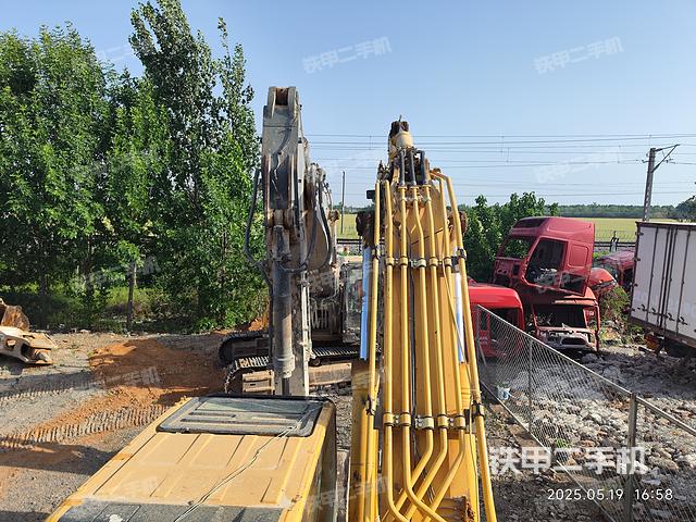 駕駛室頂部（整機(jī)外觀）