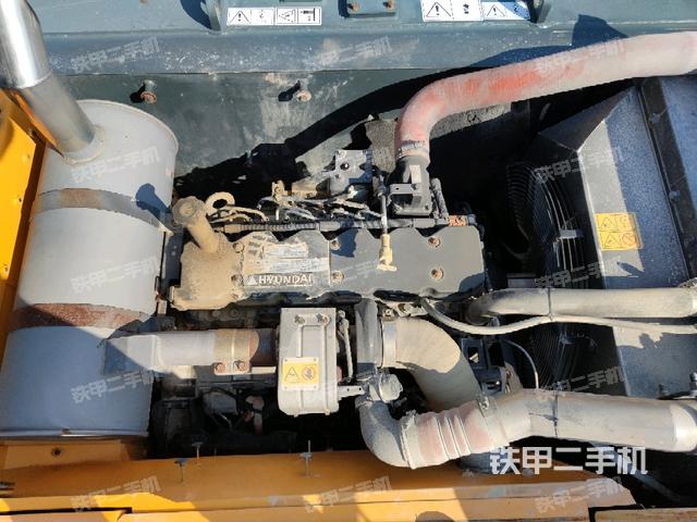 發(fā)動機室(上車部件) 發(fā)動機室(上車部件)
