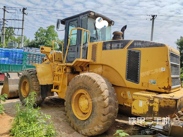 右前45°(整机外观) 右前45°(整机外观)