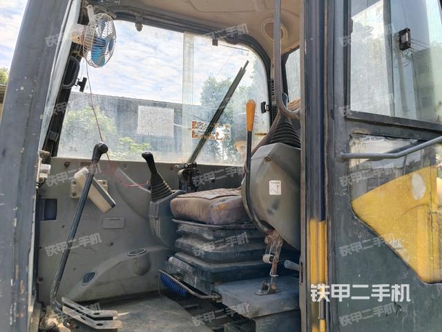 小時表(駕駛室部分) 小時表(駕駛室部分)