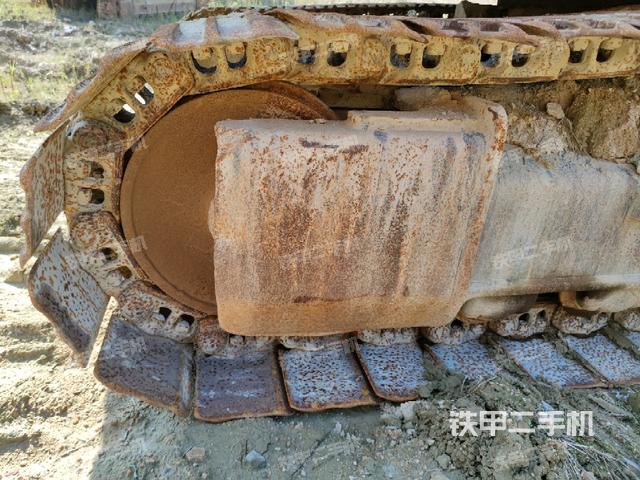 左側(cè)行走馬達(dá)蓋板(行走機(jī)構(gòu)) 左側(cè)行走馬達(dá)蓋板(行走機(jī)構(gòu))