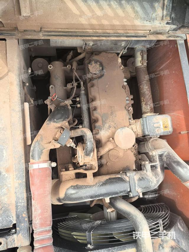 发动机整体俯视（整机外观）