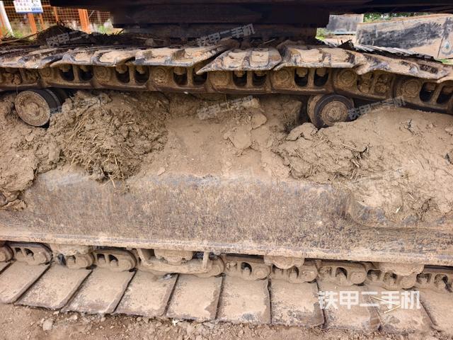 右側(cè)履帶整體（行走機(jī)構(gòu)）