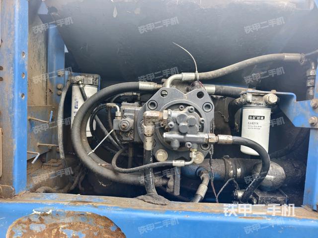 液壓泵室（大件艙室）