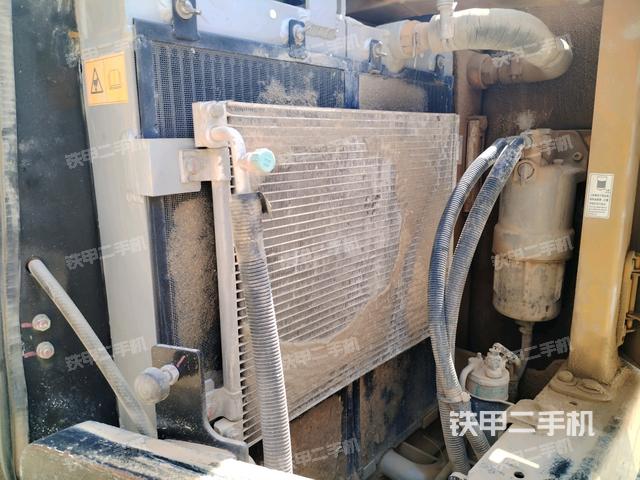 散熱器室(大件艙室) 散熱器室(大件艙室)