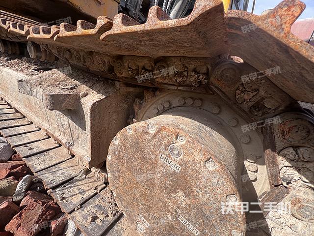 单侧履带整体（整机外观）