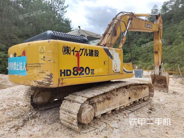 加藤HD820III挖掘機(jī)